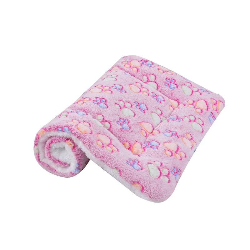 Soft Flannel Dog Blanket — Washable & Cozy