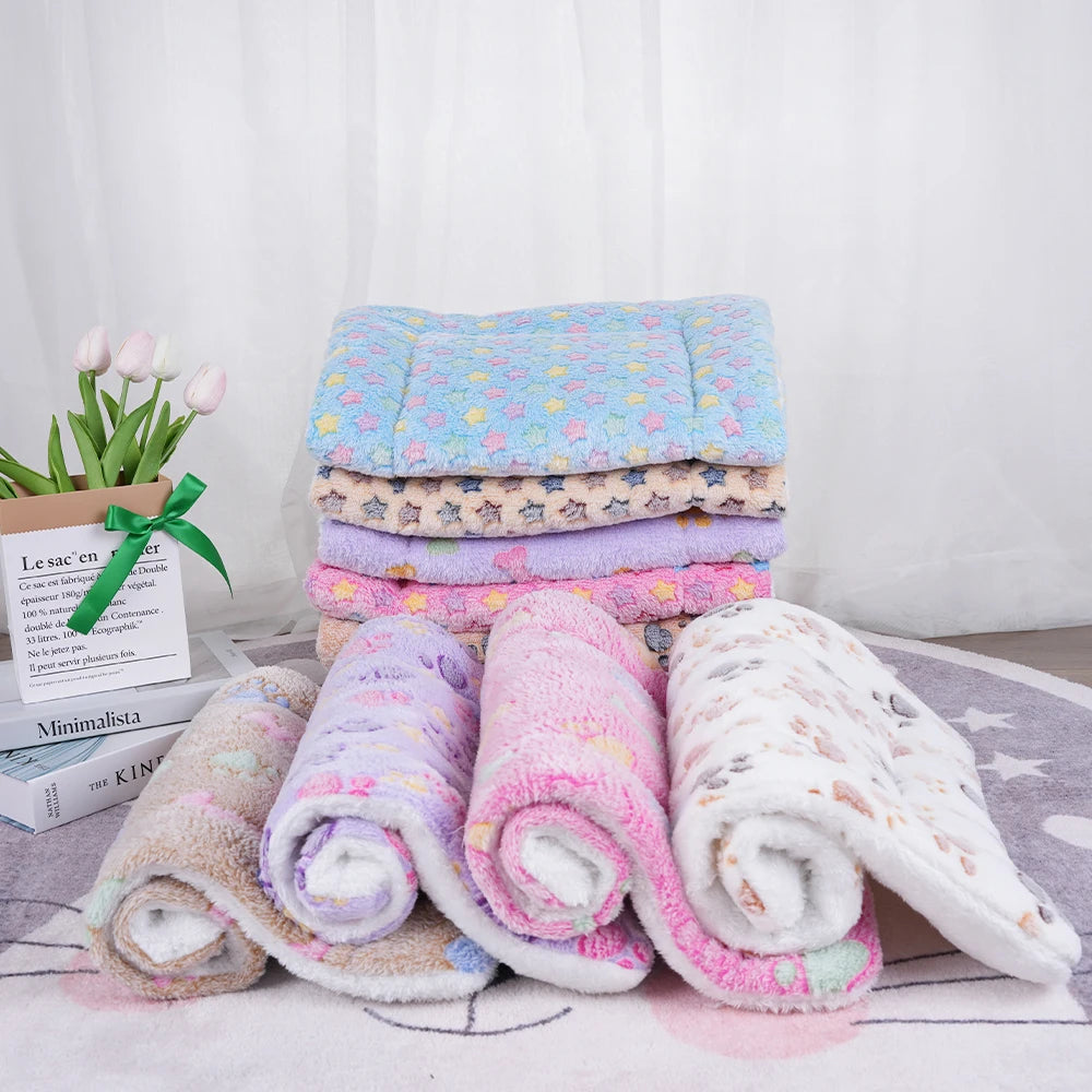 Soft flannel washable cozy dog blanket — Dogora pet comfort